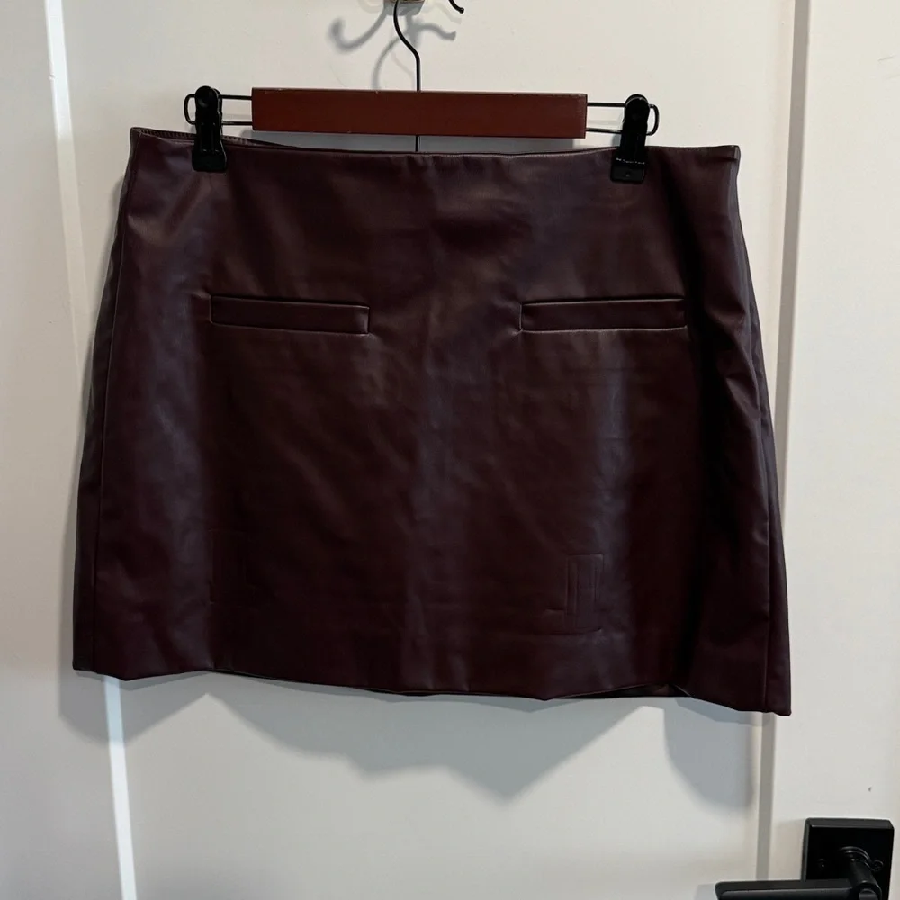 A new day Faux Leather Burgundy Mini Skirt size 12 New